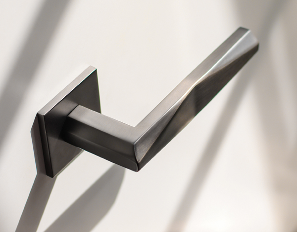 flat-door-handle