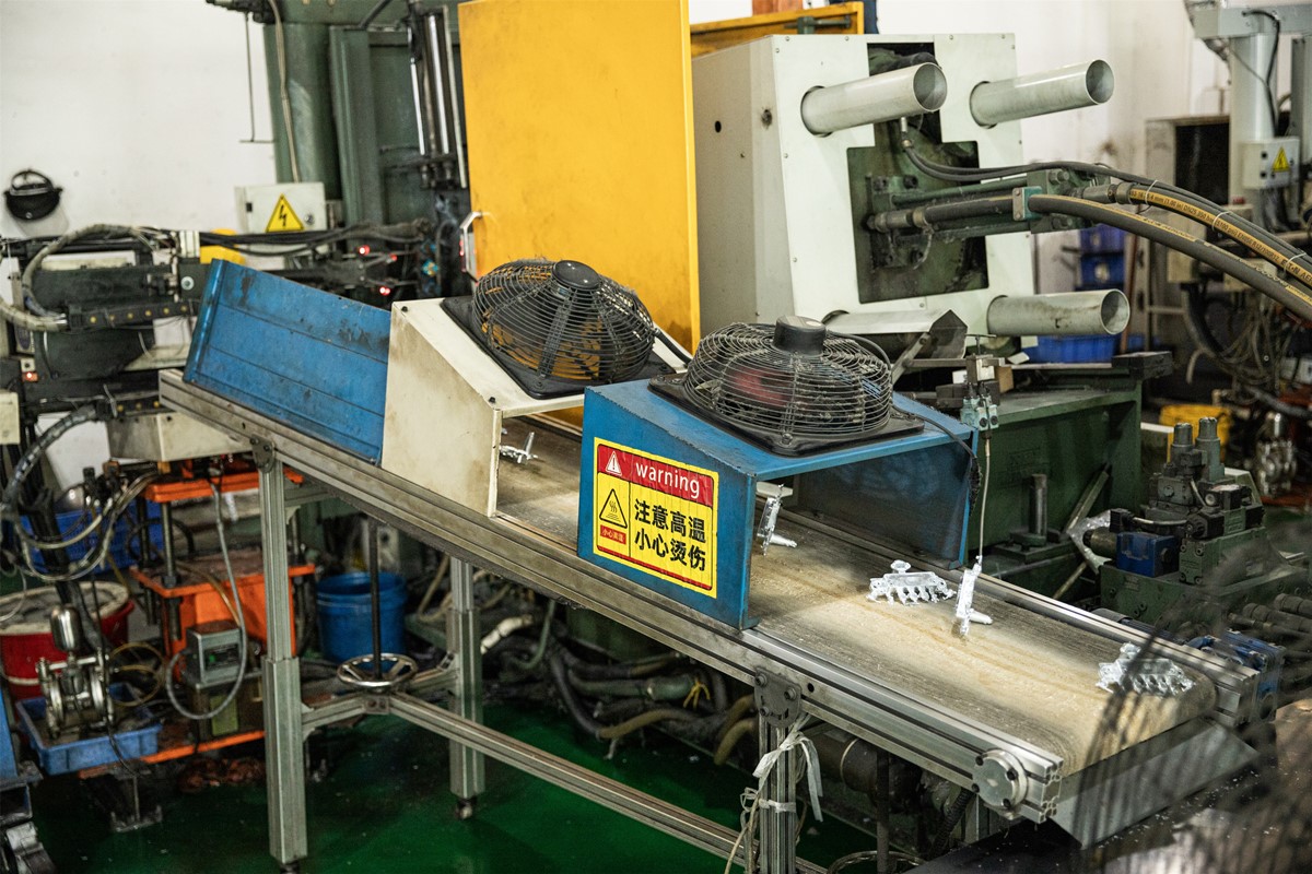 A well-known Chinese door hardware factory