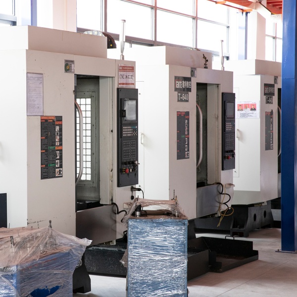 Surface Treatment Techniques and Wear Resistance in Door Handles