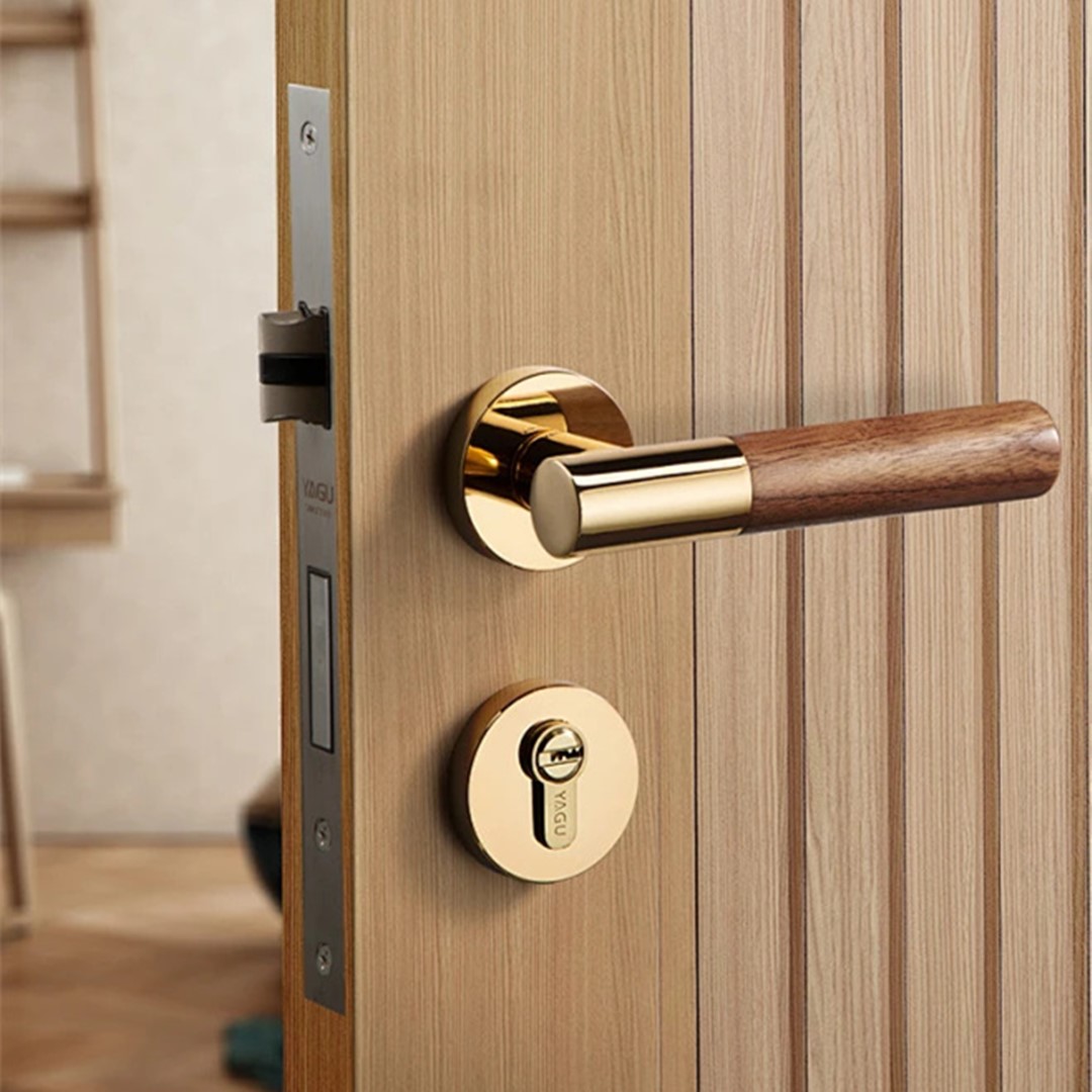 Traditional Door Locks vs. Electronic Door Locks: Choose the Security Method That’s Best for You