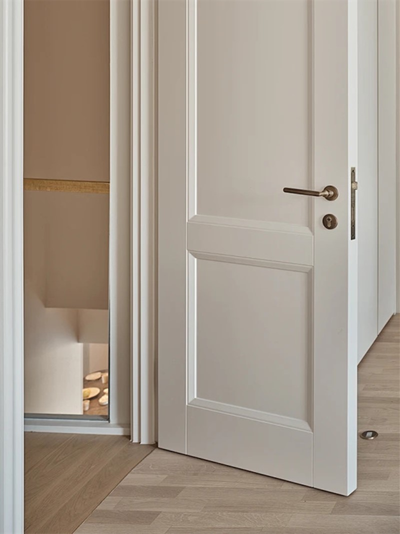 The protective function of door stopper