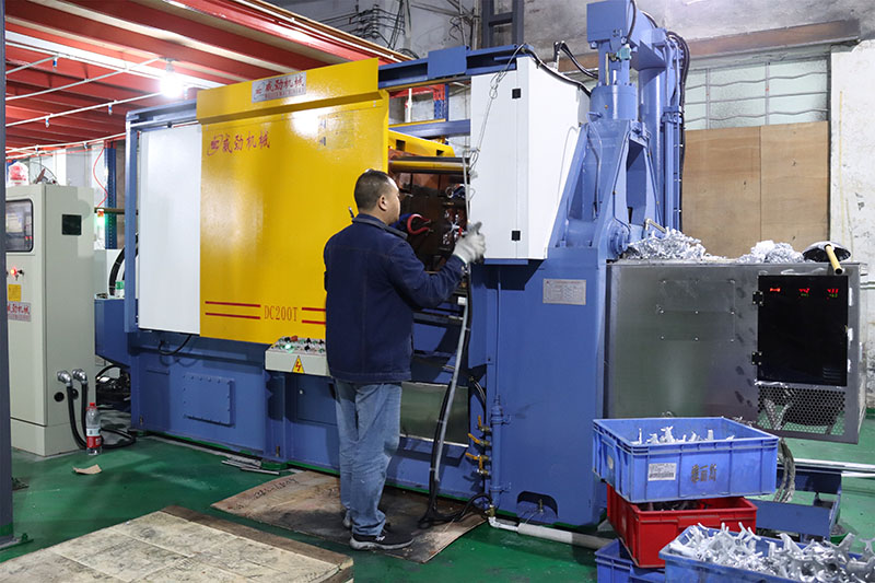 Automatic Die-casting Machine