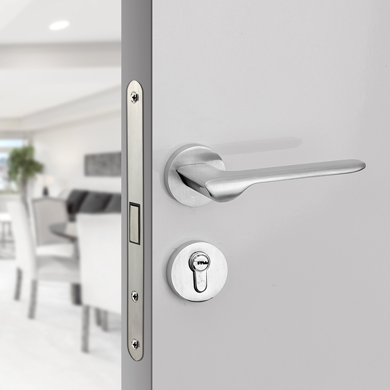 Matt Gold Bedroom Door Handle With Lock