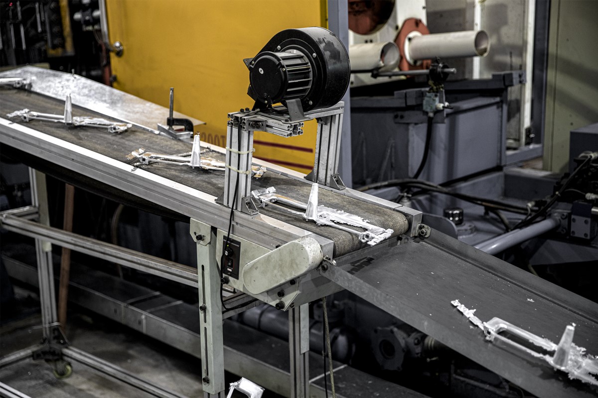 Door hardware manufacturing process - die casting